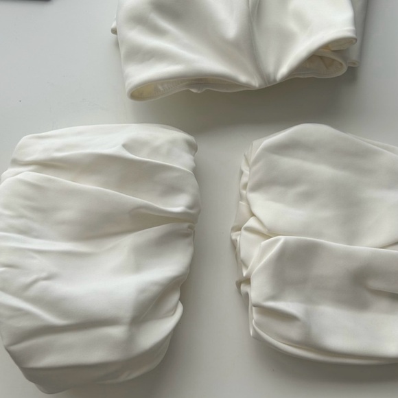 Nadine Merabí Emiliee Bridal Bow mini wedding dress white - Picture 9 of 16